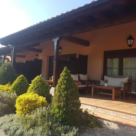 Apartamentos El Pedrayu Onis Exterior photo
